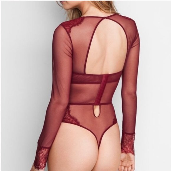 VS Chantilly Lace Bodysuit Teddy 32C - Picture 3 of 5